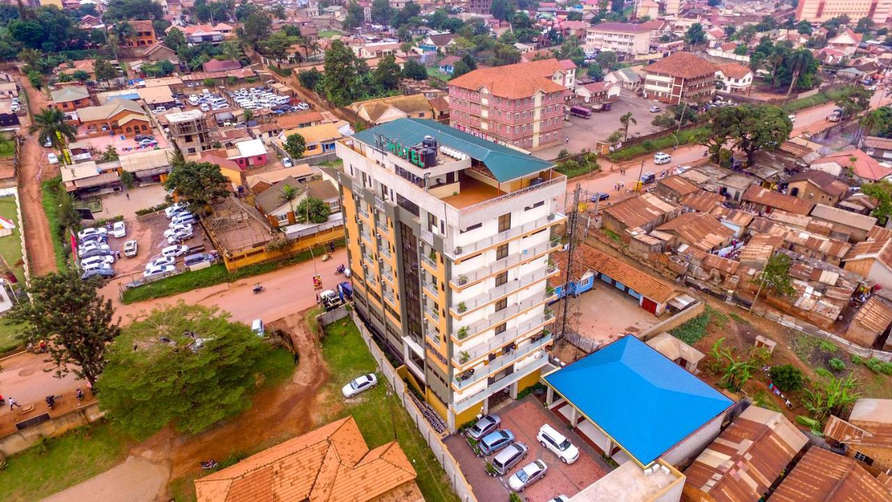 Hotel Ok Кампала Экстерьер фото